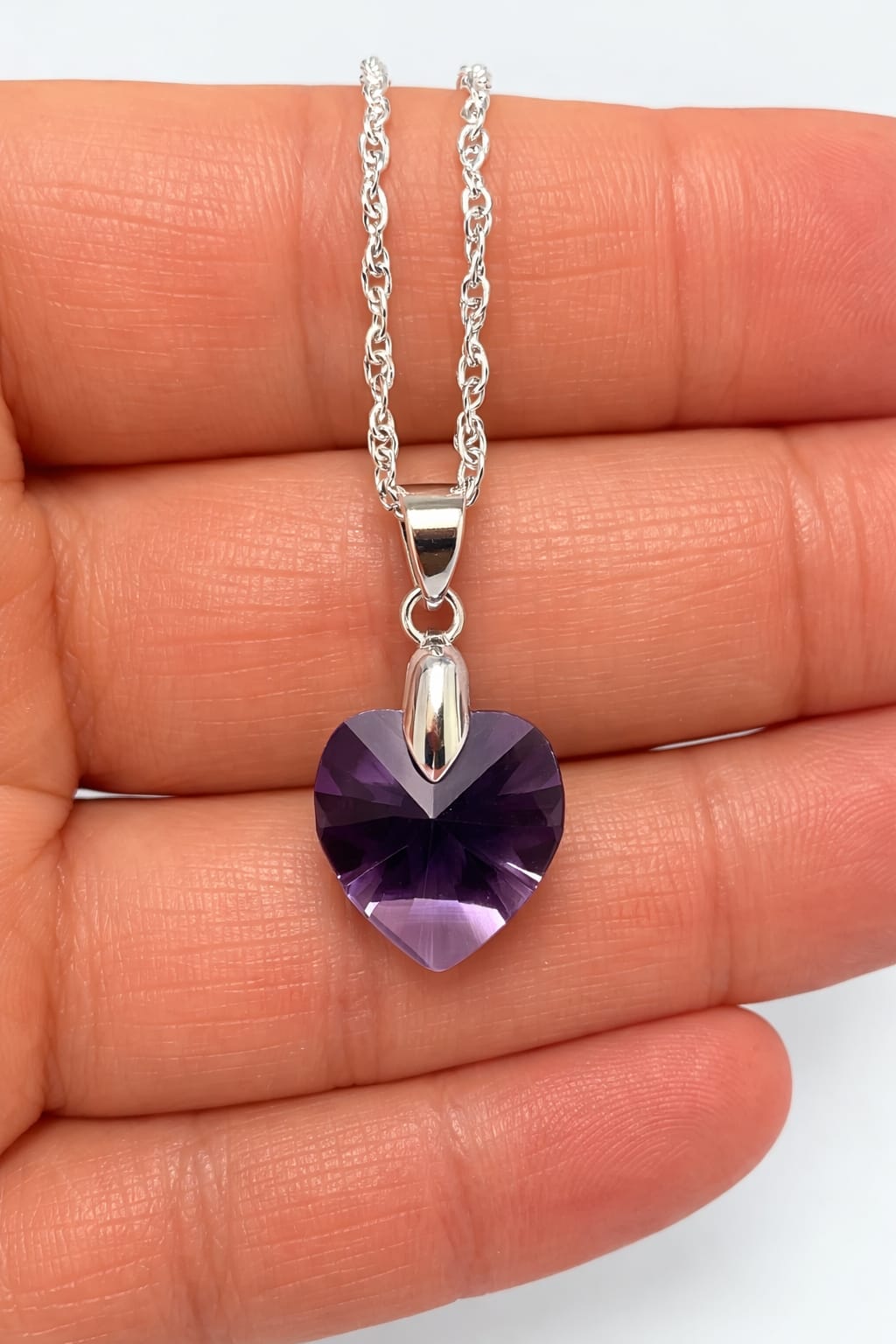 Colar Feminino Prata Singapura com Pingente Coração Swarovski 14mm Violet