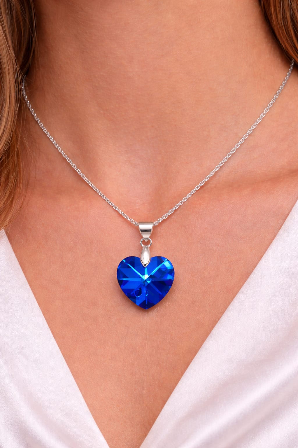 Colar Feminino Prata Singapura com Pingente Coração Swarovski 18mm Bermuda Blue