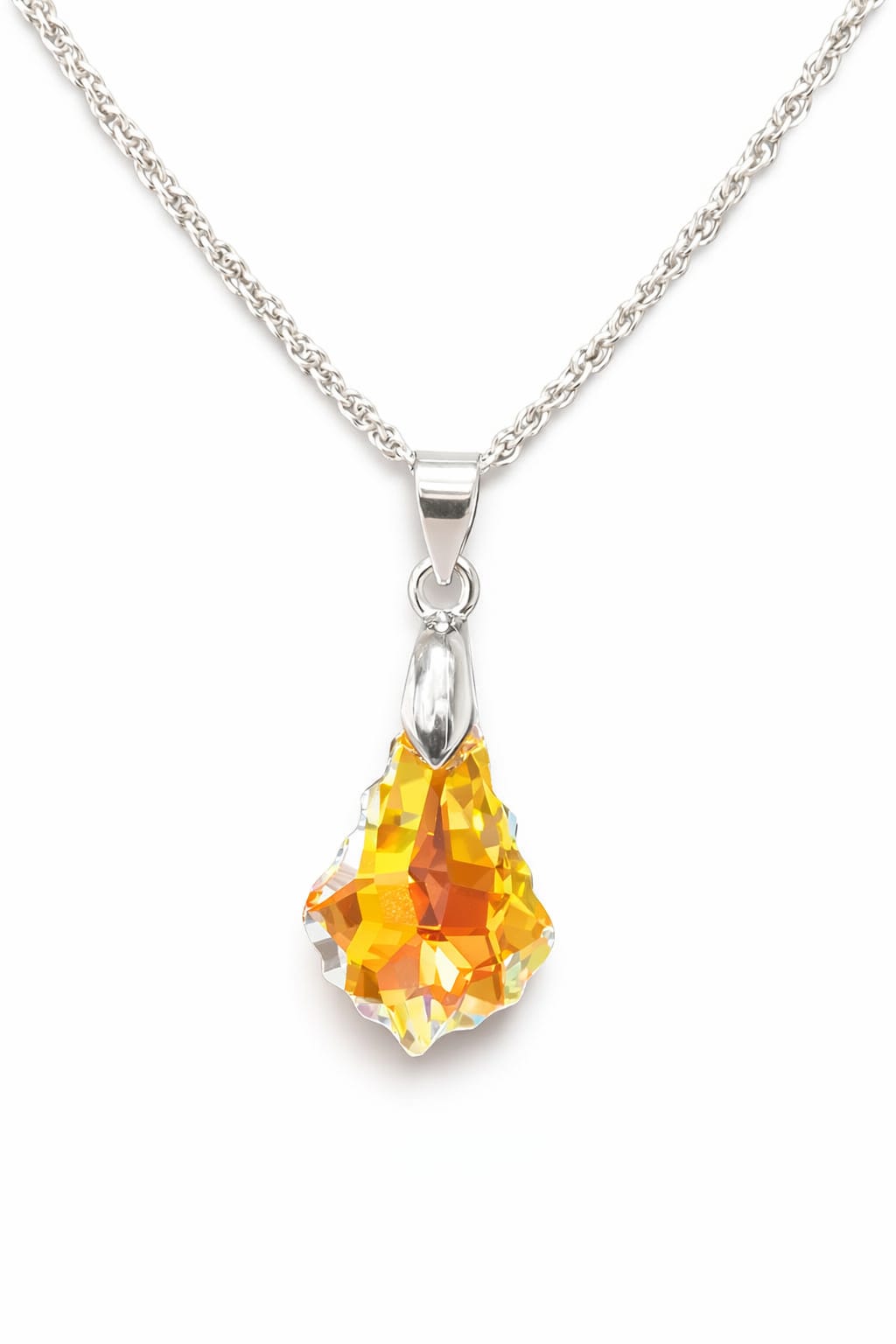 Colar Feminino Prata Singapura com Pingente Folha Milênio Swarovski 16mm Aurora Boreal