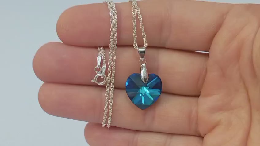 Colar Feminino Prata Singapura com Pingente Coração Swarovski 18mm Bermuda Blue